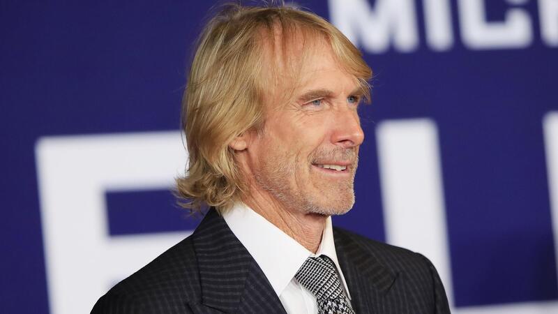 F1 2026. Cadillac svela la livrea al Super Bowl, poi Michael Bay fa causa da 1,5 mln per frode: cosa &egrave; successo