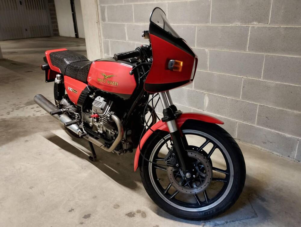 Moto Guzzi V 50 Monza  (2)