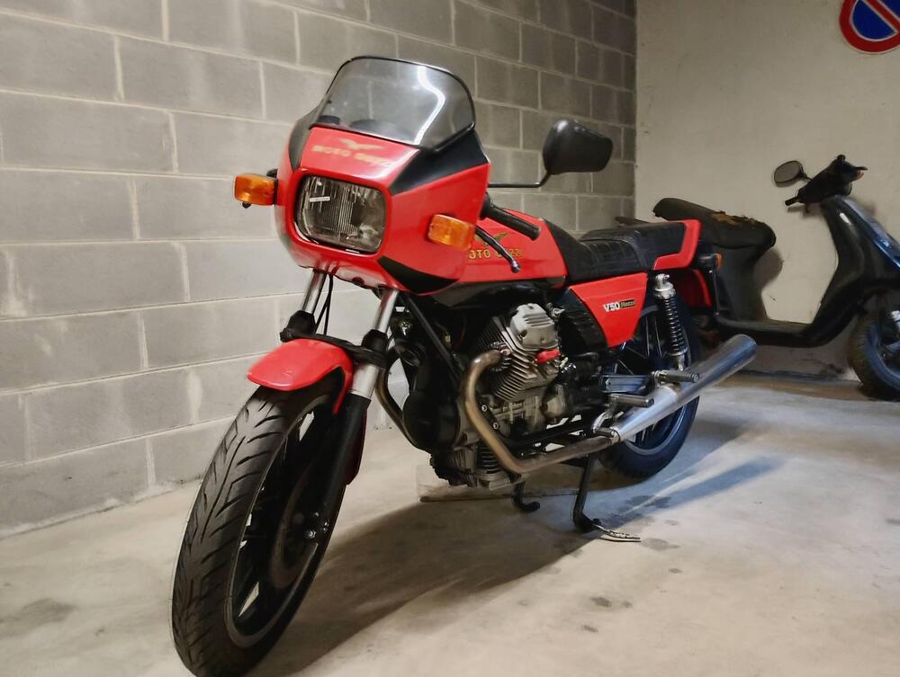Moto Guzzi V 50 Monza  (4)