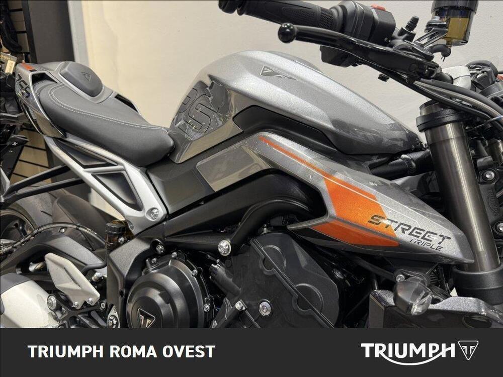 Triumph Street Triple 765 RS (2023 - 26) (14)