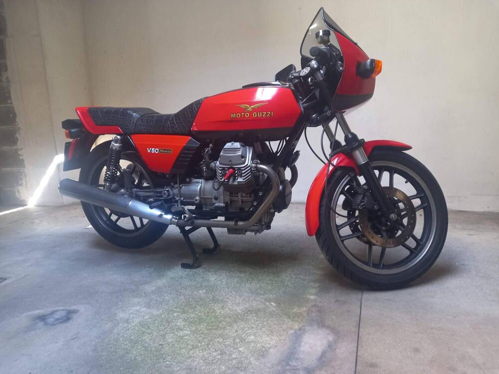 Moto Guzzi V 50 Monza  (8)