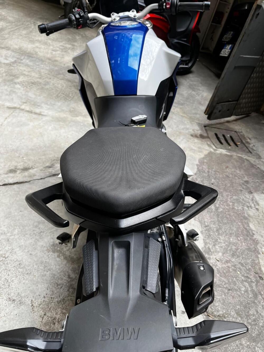 Bmw F 900 R (2021 - 24) (3)