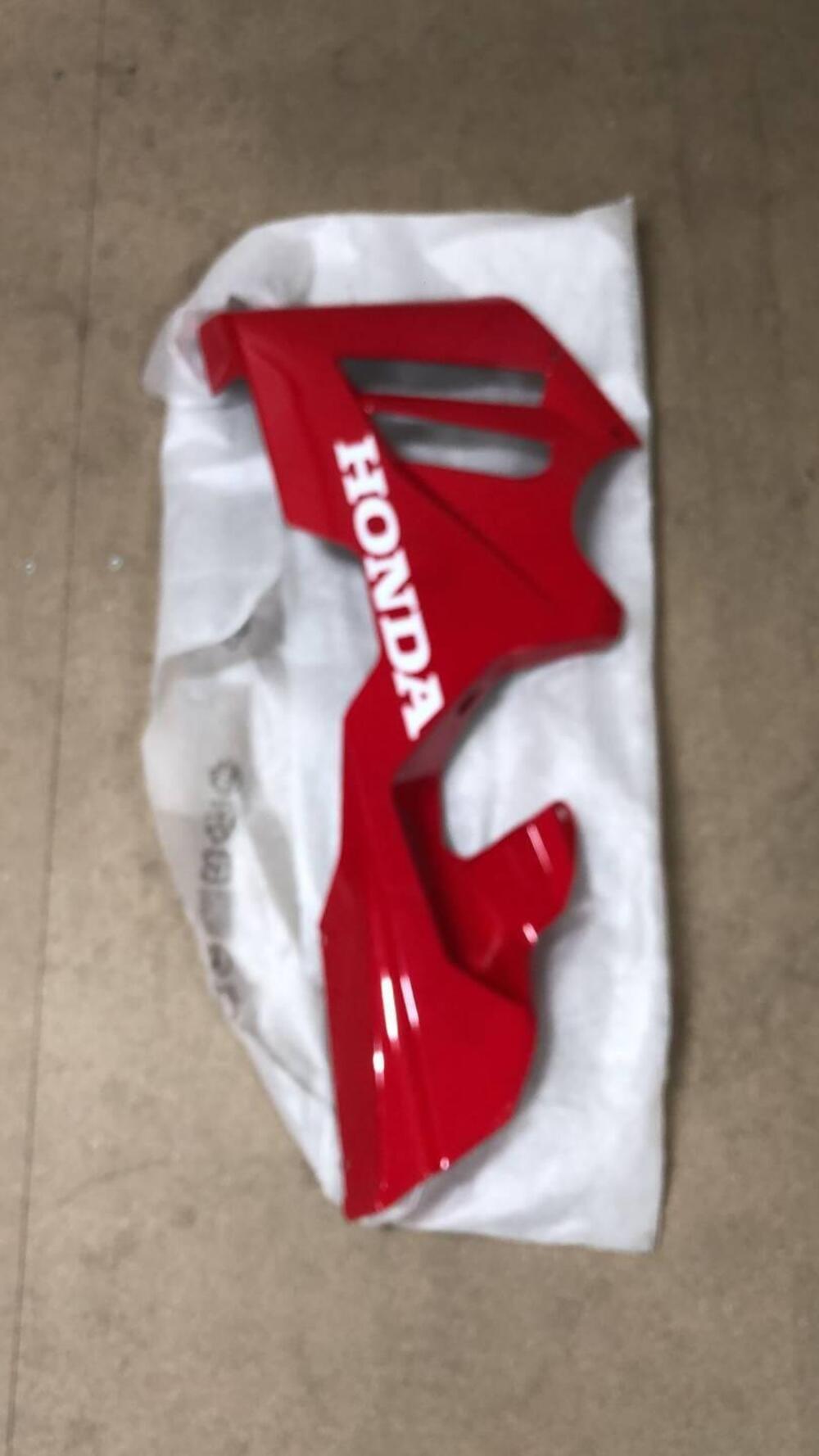 FIANCATA INF. SX CARENA PER HONDA CBR 1000 RR-R CO