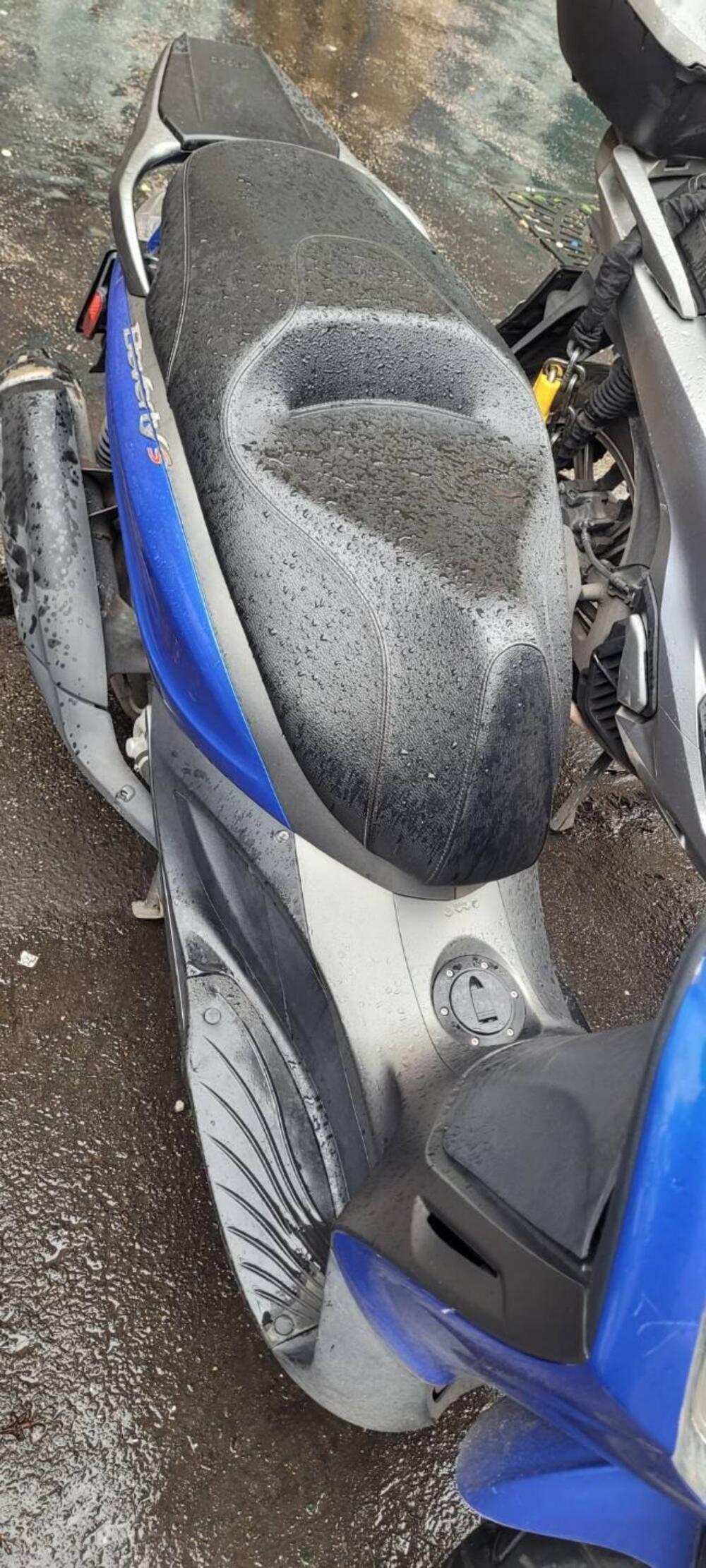 Piaggio Beverly 300 S i.e. ABS-ASR (2016 - 20) (2)