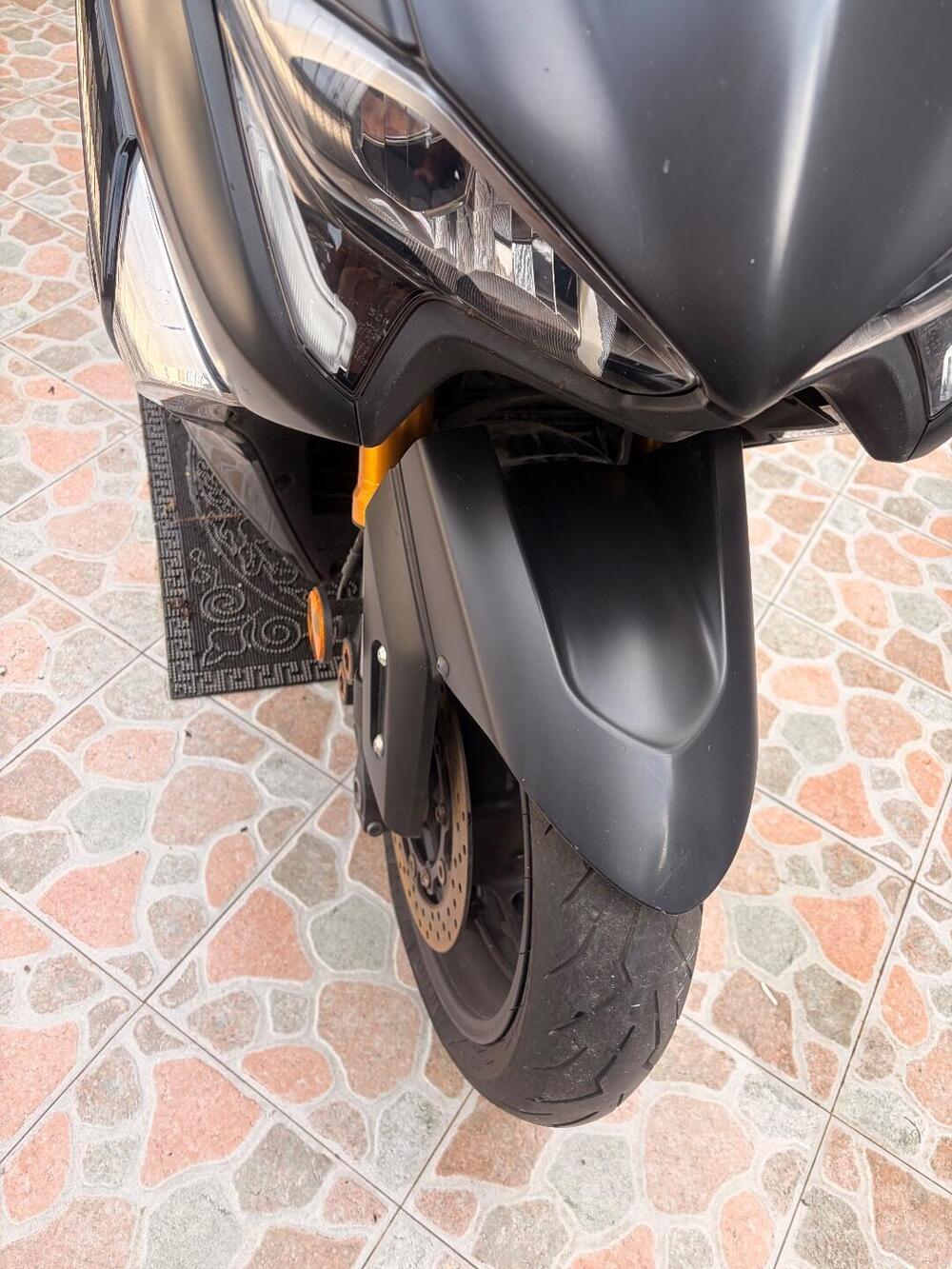 Yamaha T-Max 530 SX (2017 - 19) (7)