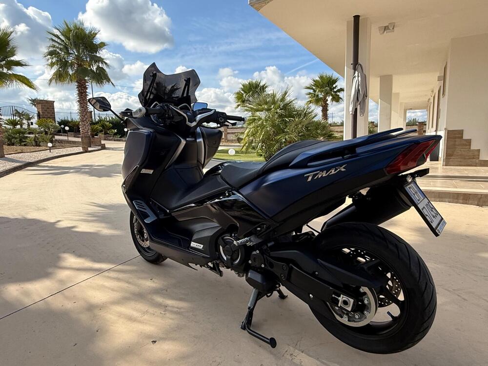 Yamaha T-Max 530 DX (2017 - 19) (11)