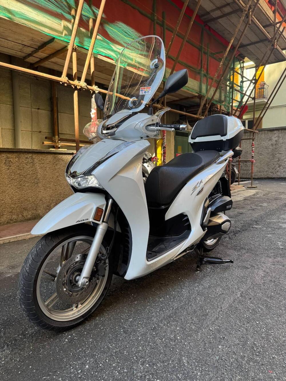 Honda SH 350 (2021 - 24) (3)