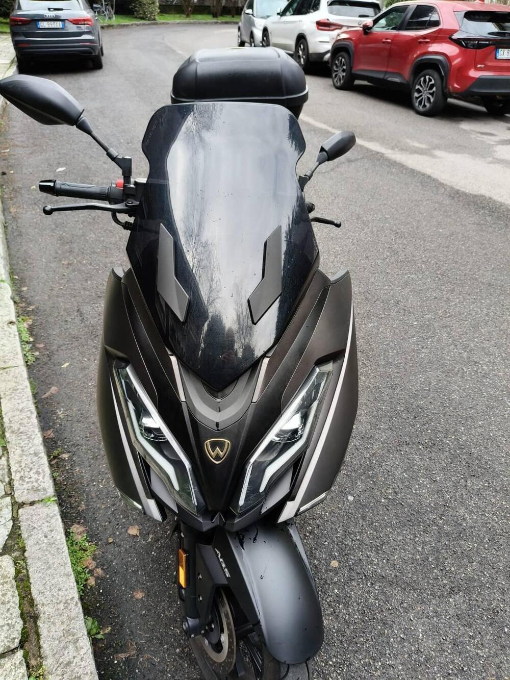 Wottan Motor ST-S 300 (2025) (3)