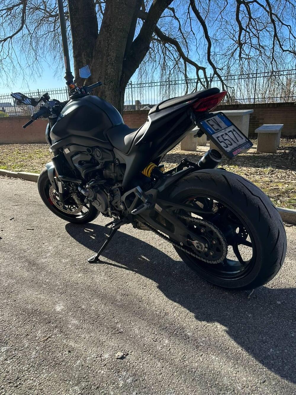 Ducati Monster 937 + (2021 - 25) (9)