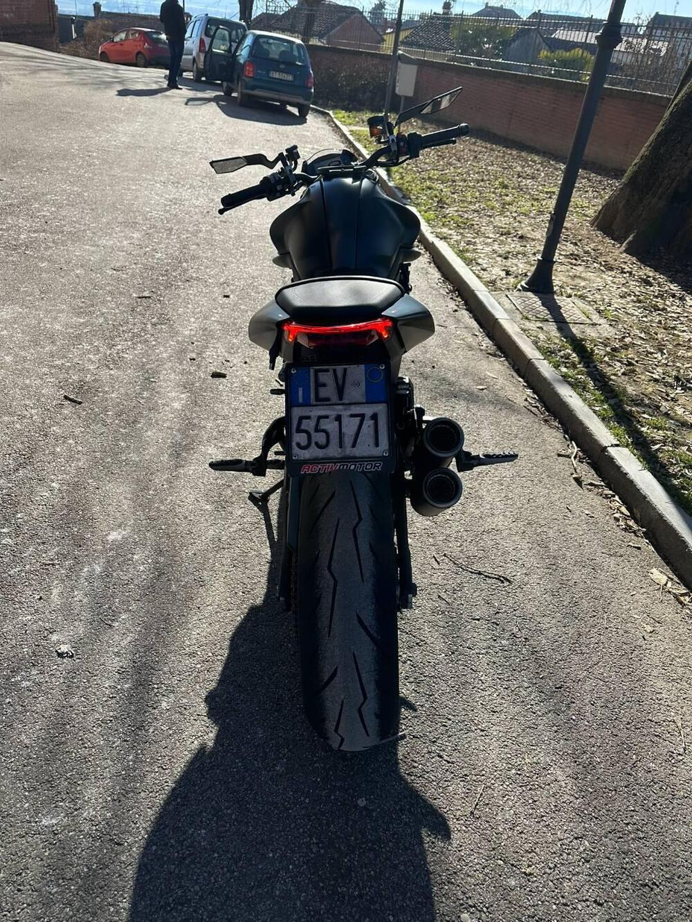 Ducati Monster 937 + (2021 - 25) (7)