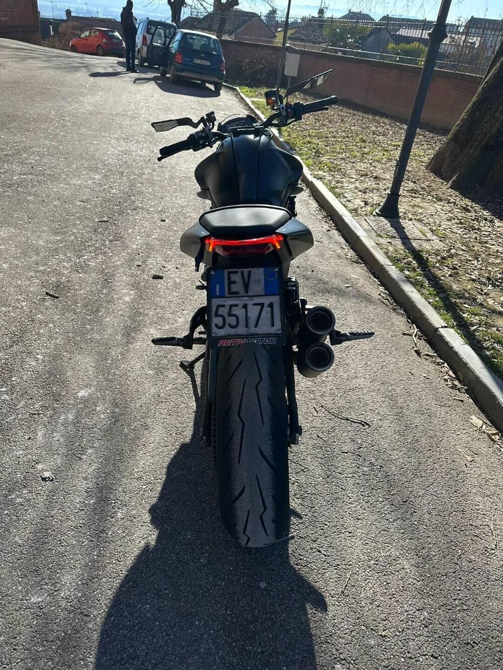 Ducati Monster 937 + (2021 - 25) (2)