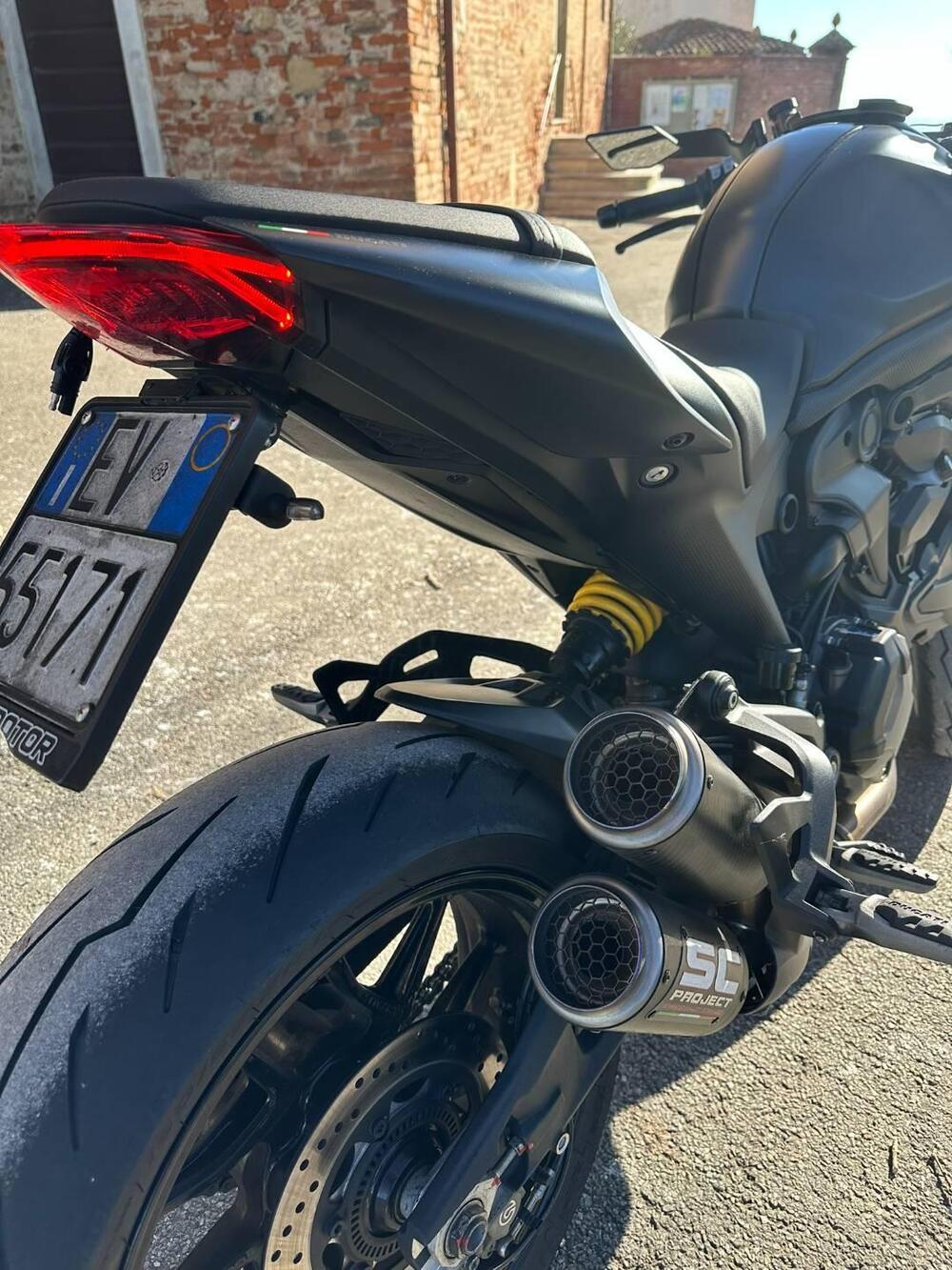 Ducati Monster 937 + (2021 - 25) (14)