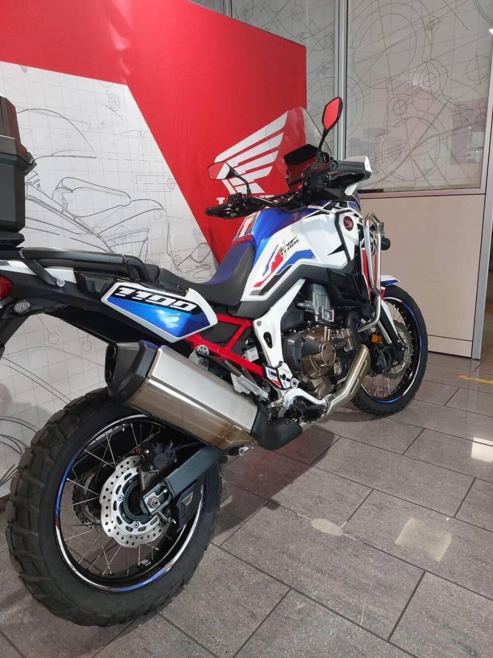 Honda Africa Twin CRF 1100L DCT (2022 - 23) (6)
