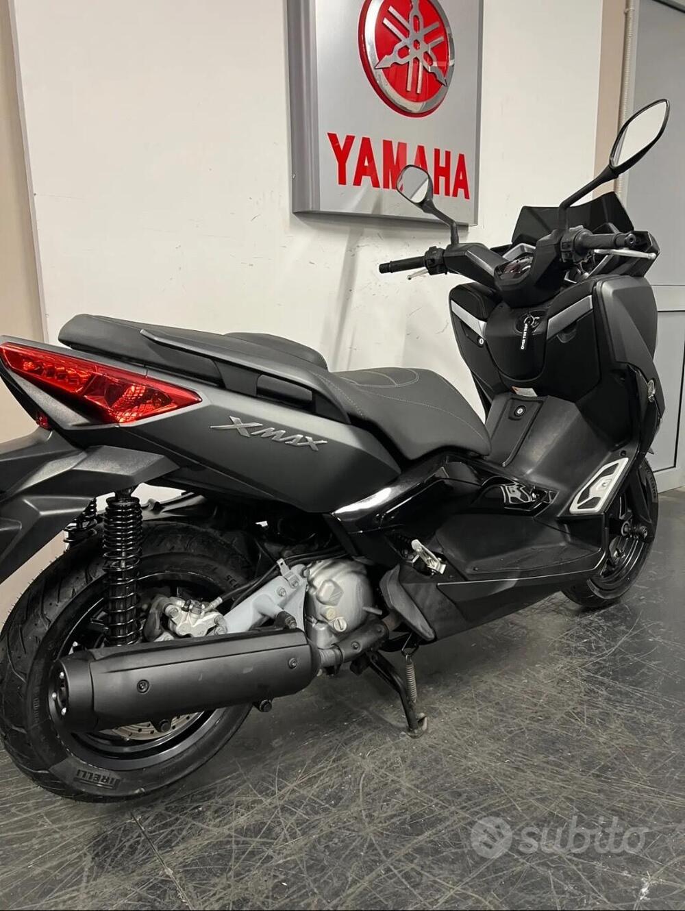 Yamaha X-Max 250 (2014 - 16) (4)