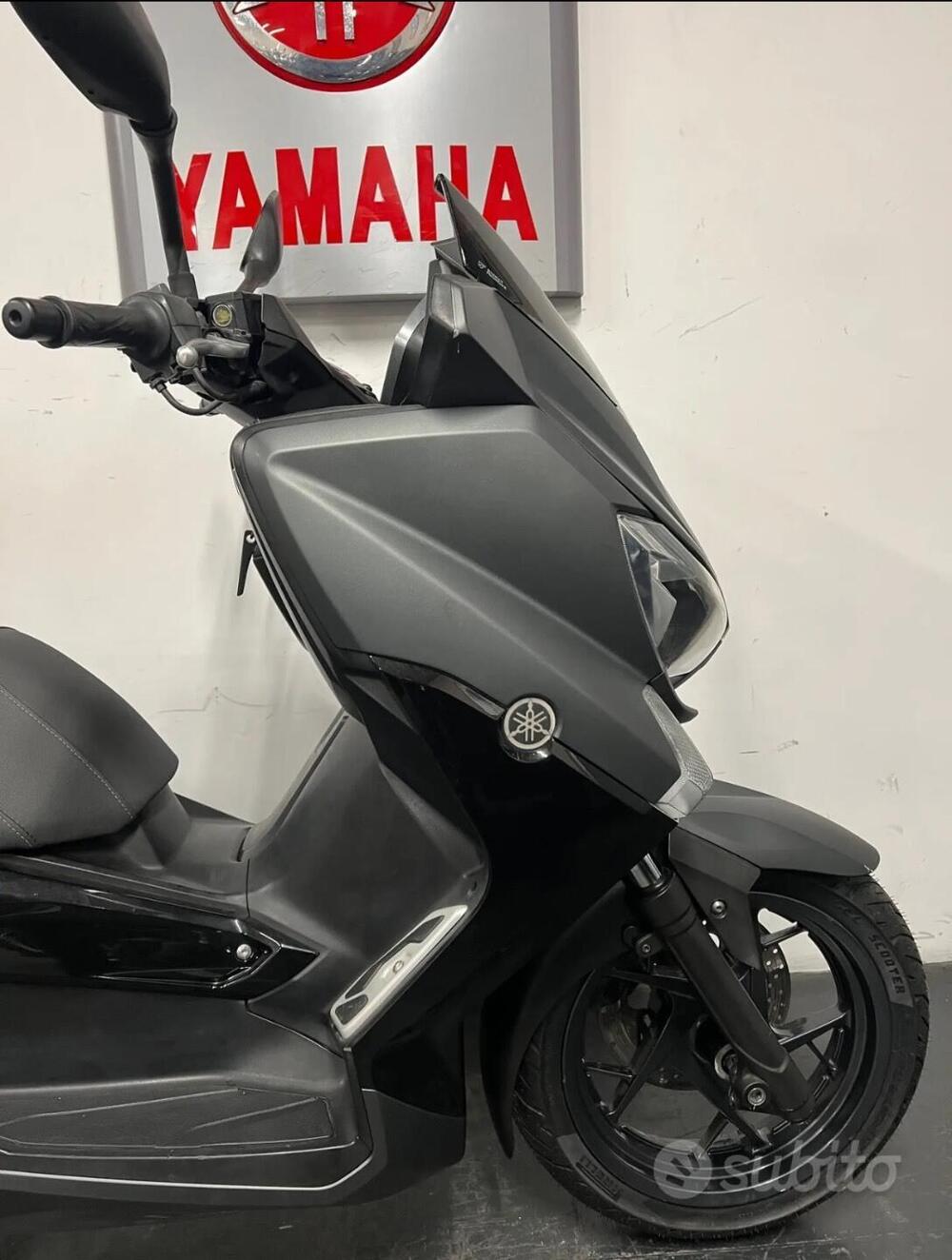 Yamaha X-Max 250 (2014 - 16) (6)