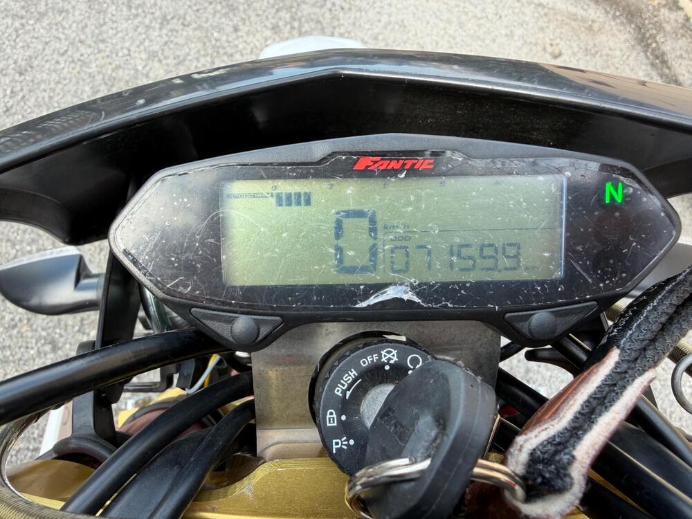 Fantic Motor XMF 125 Motard Competition 4T (2023 - 24) (5)