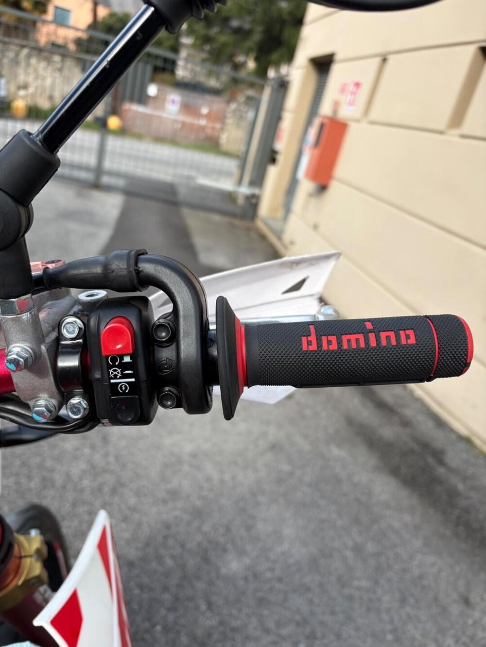 Fantic Motor XMF 125 Motard Competition 4T (2023 - 24) (6)