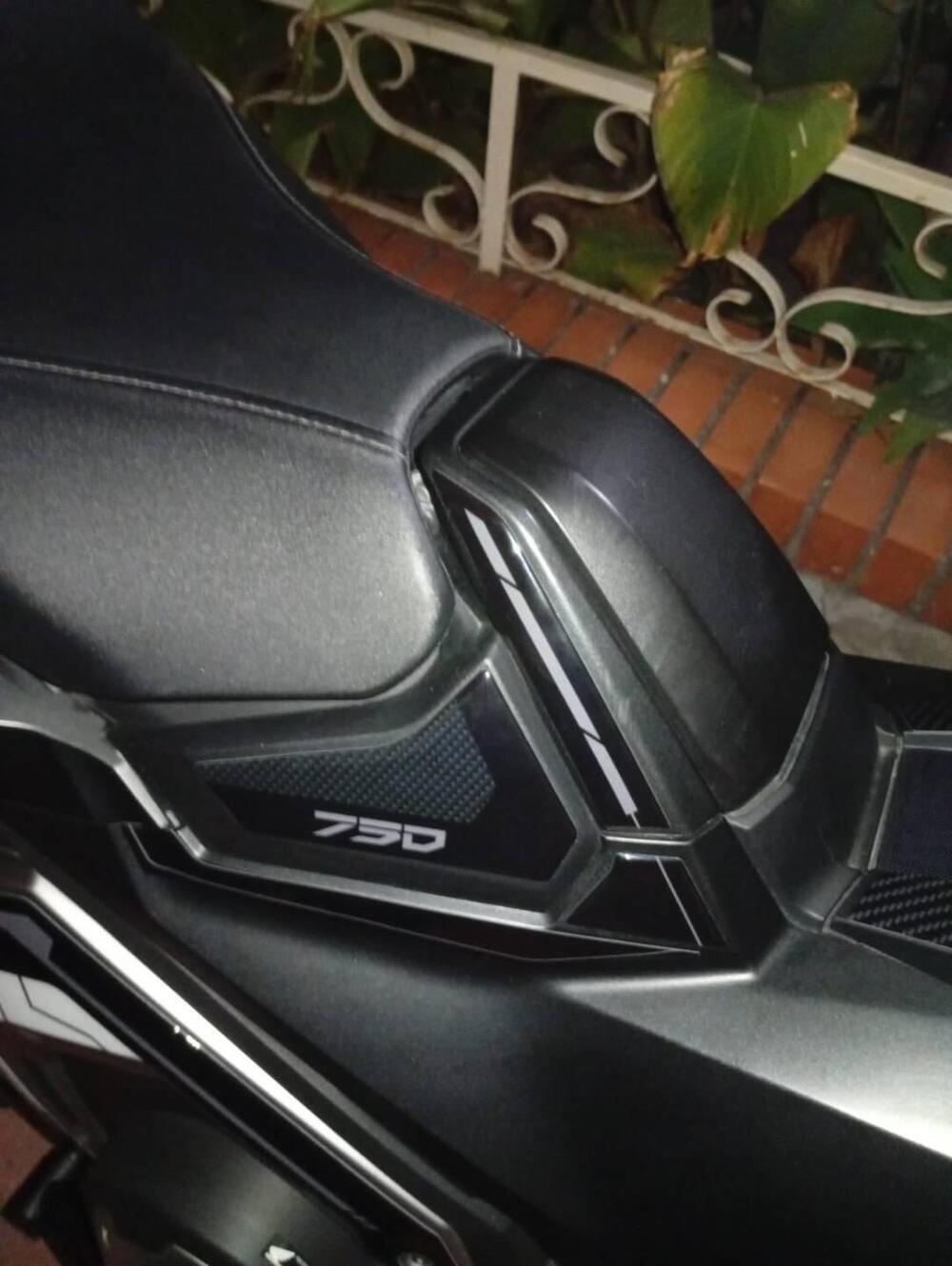 Honda X-ADV 750 DCT (2021 - 24) (2)