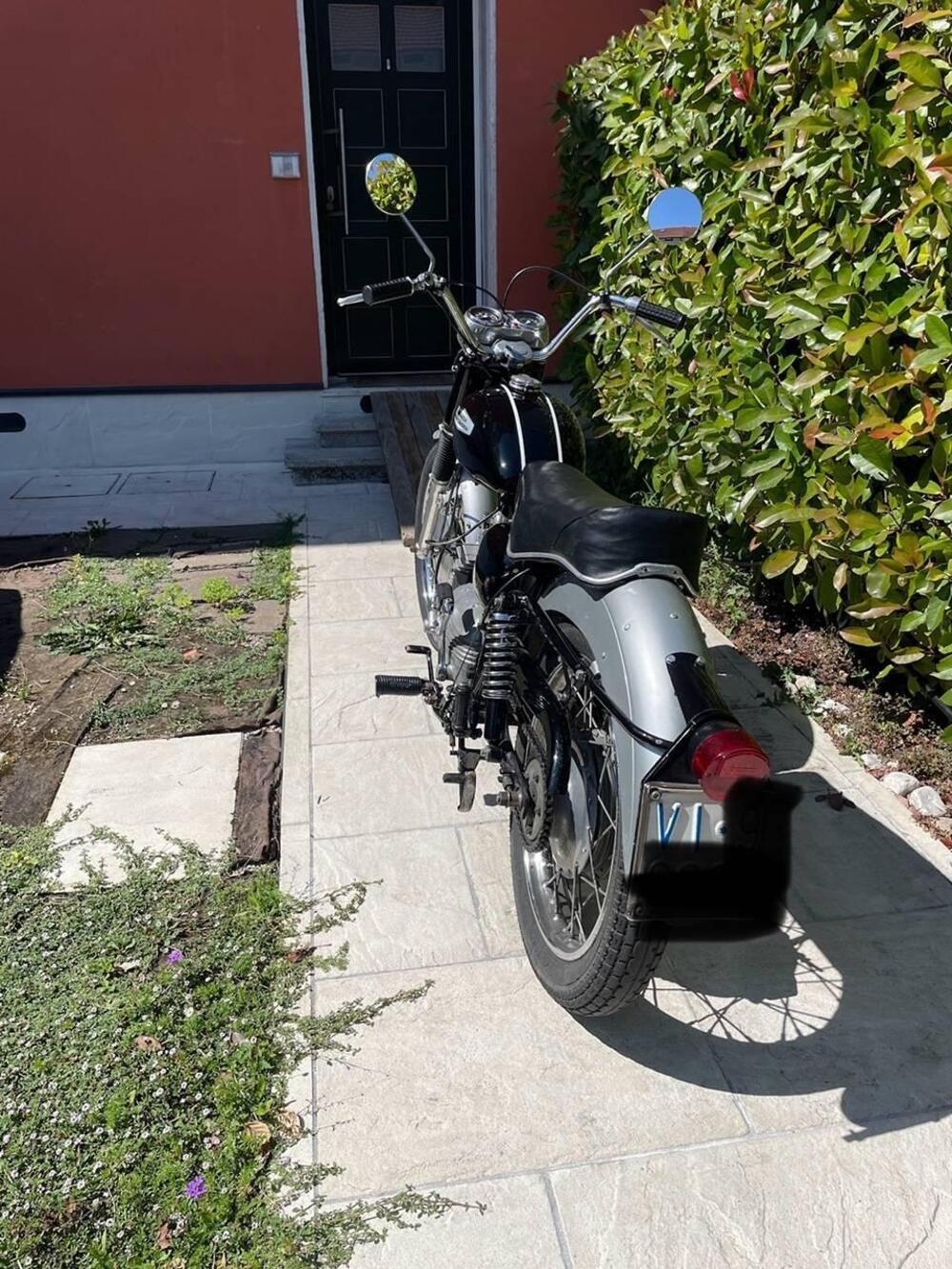 Aermacchi Harley-Davidson Ala Blu 250 (7)