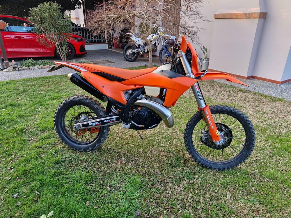 KTM 300 EXC TBI (2024) (3)