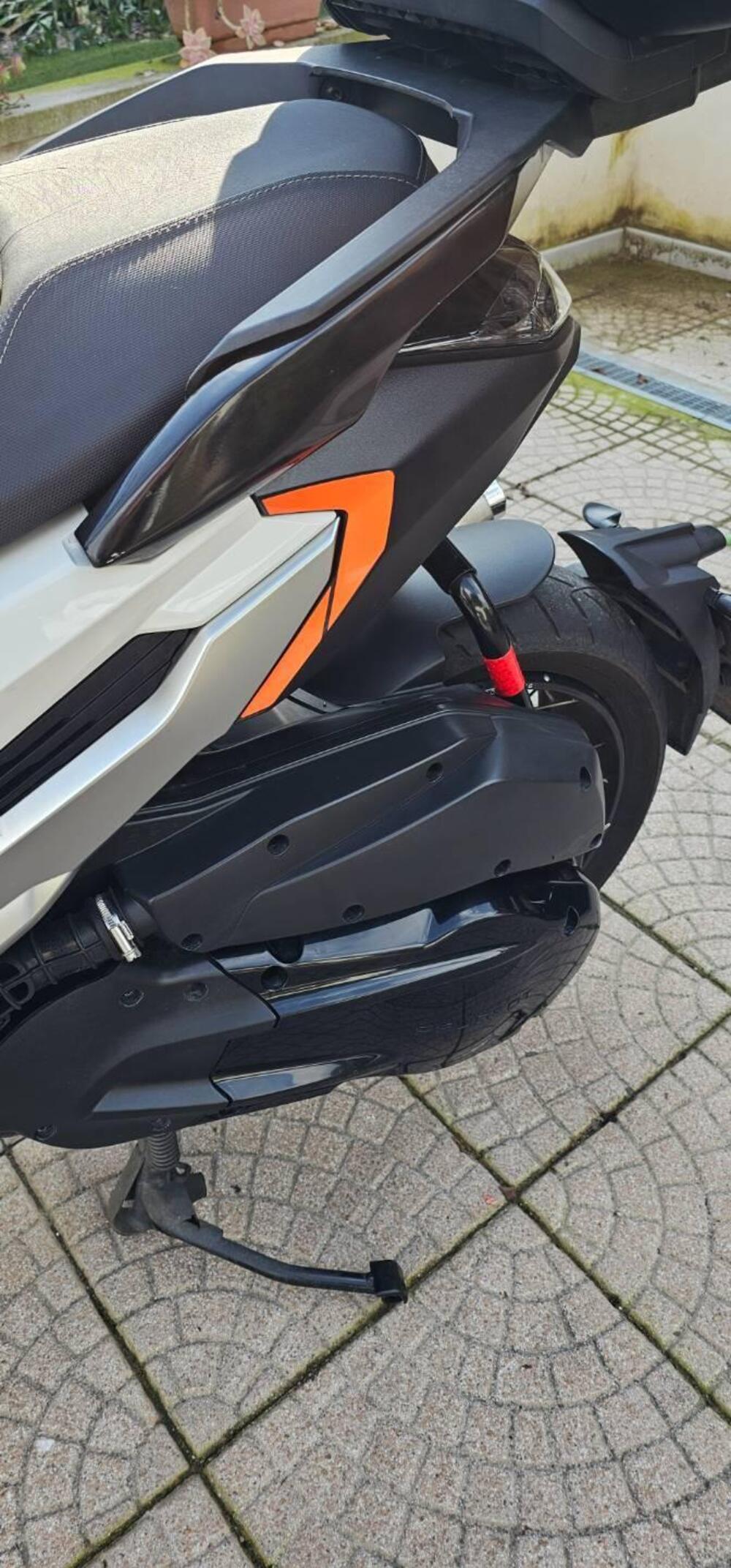 Peugeot XP400 GT (2023 - 24) (4)