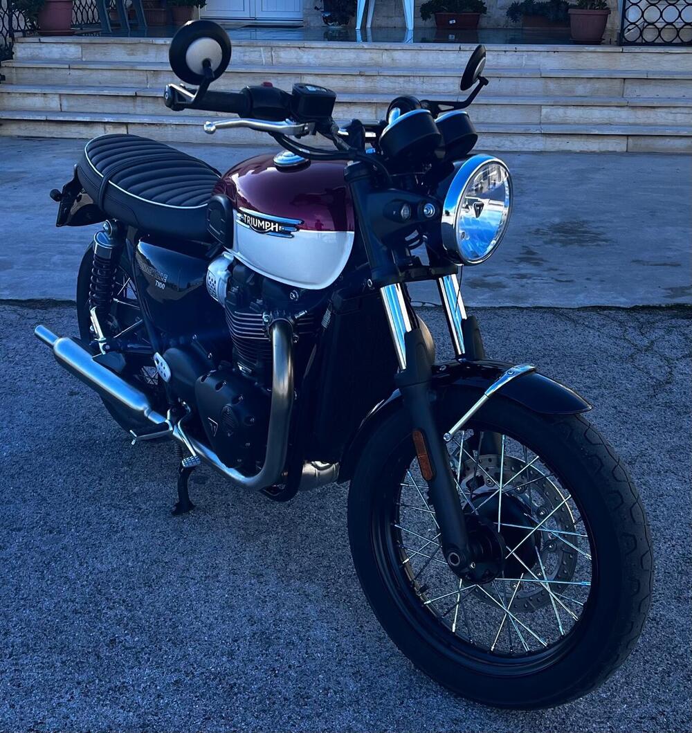 Triumph Bonneville T100 (2021 - 25)