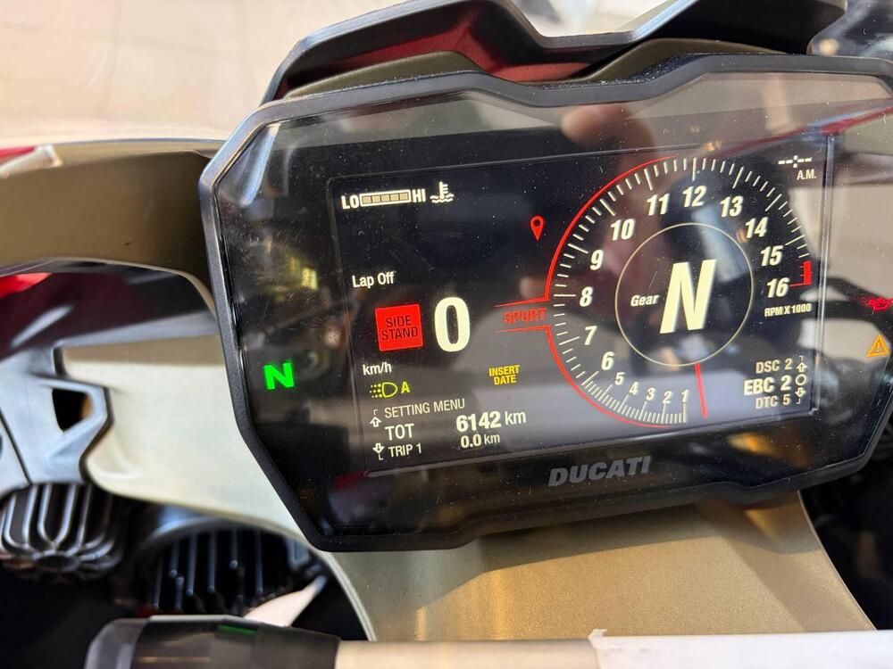 Ducati Panigale V4 S (2022 - 24) (11)