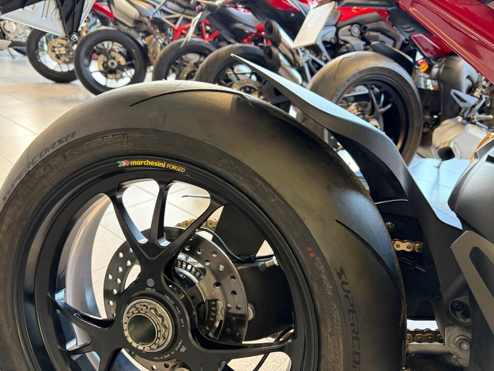 Ducati Panigale V4 S (2022 - 24) (16)