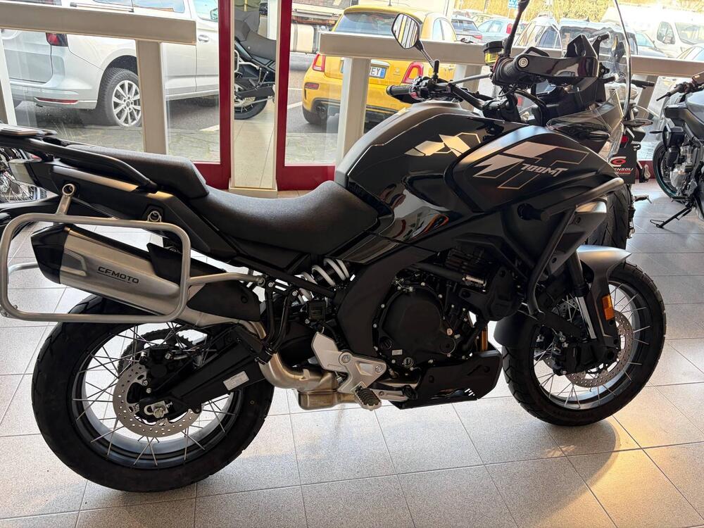 CFMOTO 700MT Adventure (2025 - 26) (6)