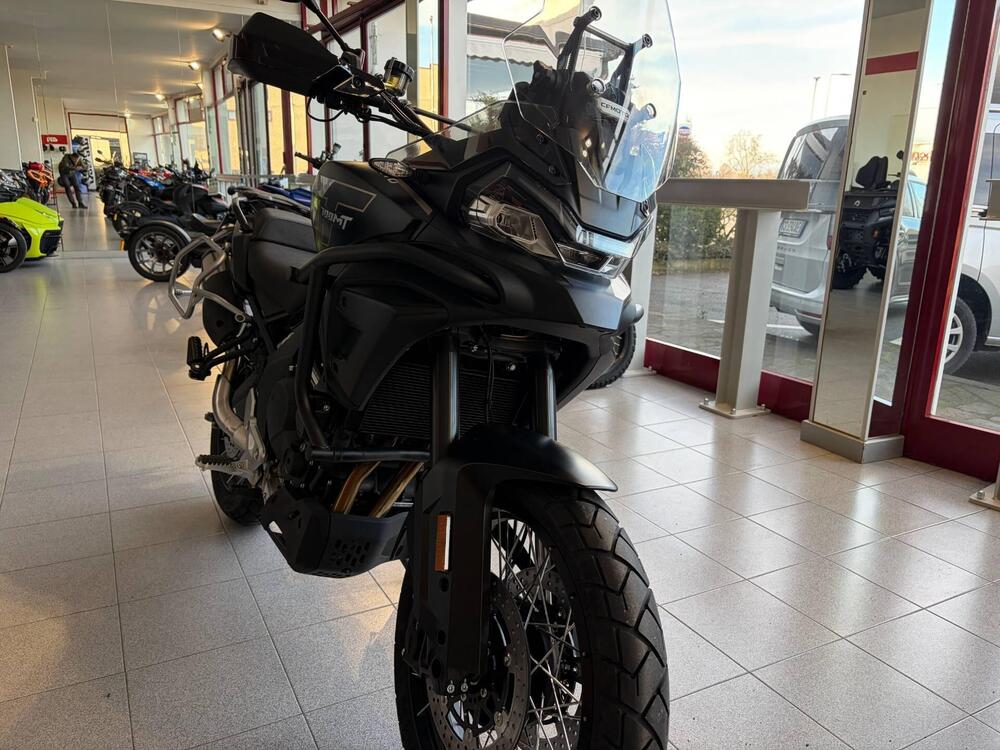 CFMOTO 700MT Adventure (2025 - 26) (7)