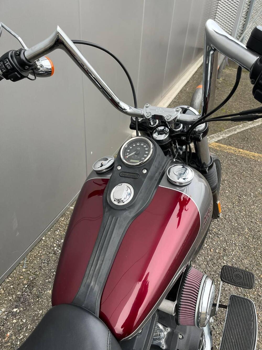 Harley-Davidson 1690 Street Bob Special (2015 - 16) - FXDB (8)