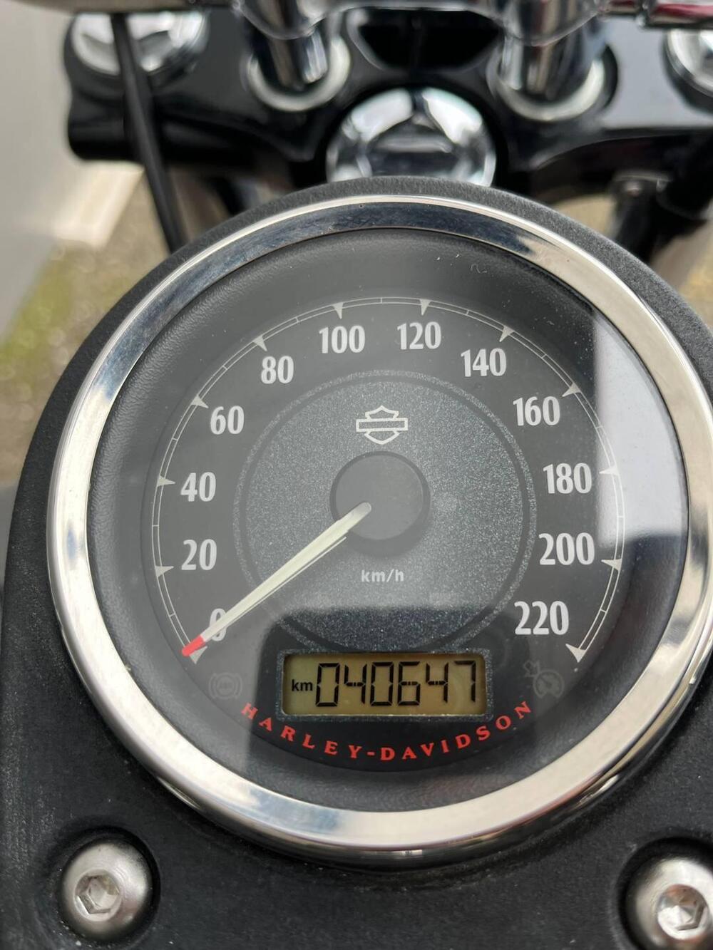 Harley-Davidson 1690 Street Bob Special (2015 - 16) - FXDB (9)