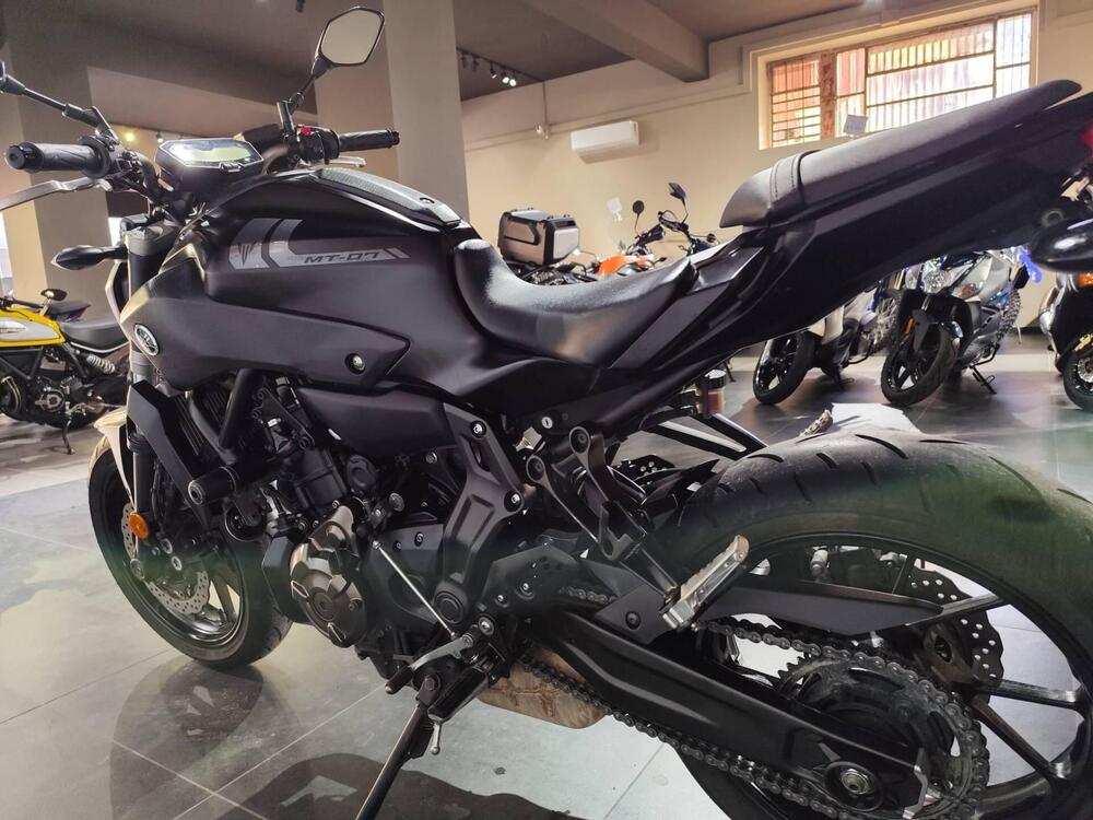 Yamaha MT-07 (2017 - 18) (6)
