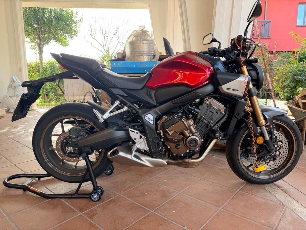 Honda CB 650 R E-Clutch (2024 - 26)