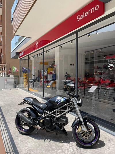 Ducati Monster 620 I.E. Dark (2002) usata