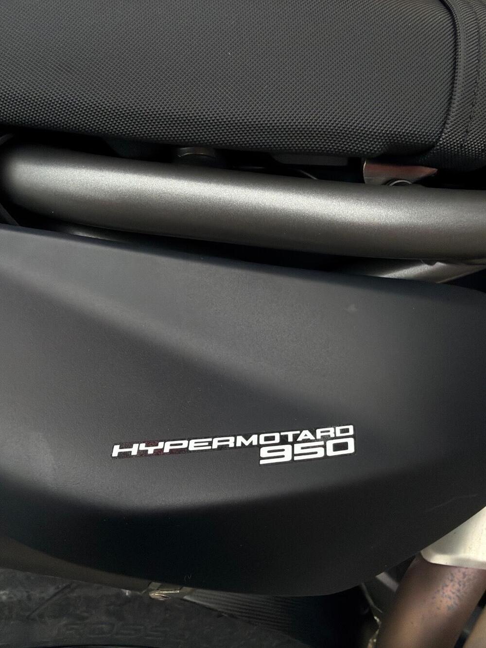 Ducati Hypermotard 950 (2022 - 25) (7)