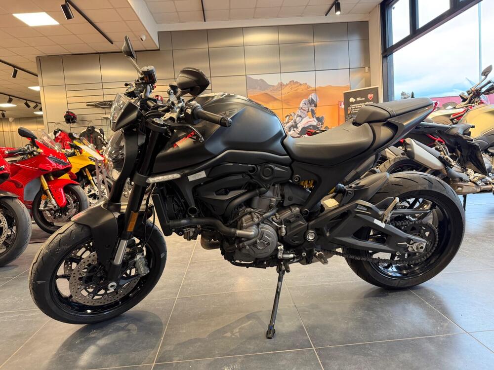 Ducati Monster 937 + (2021 - 25) (12)