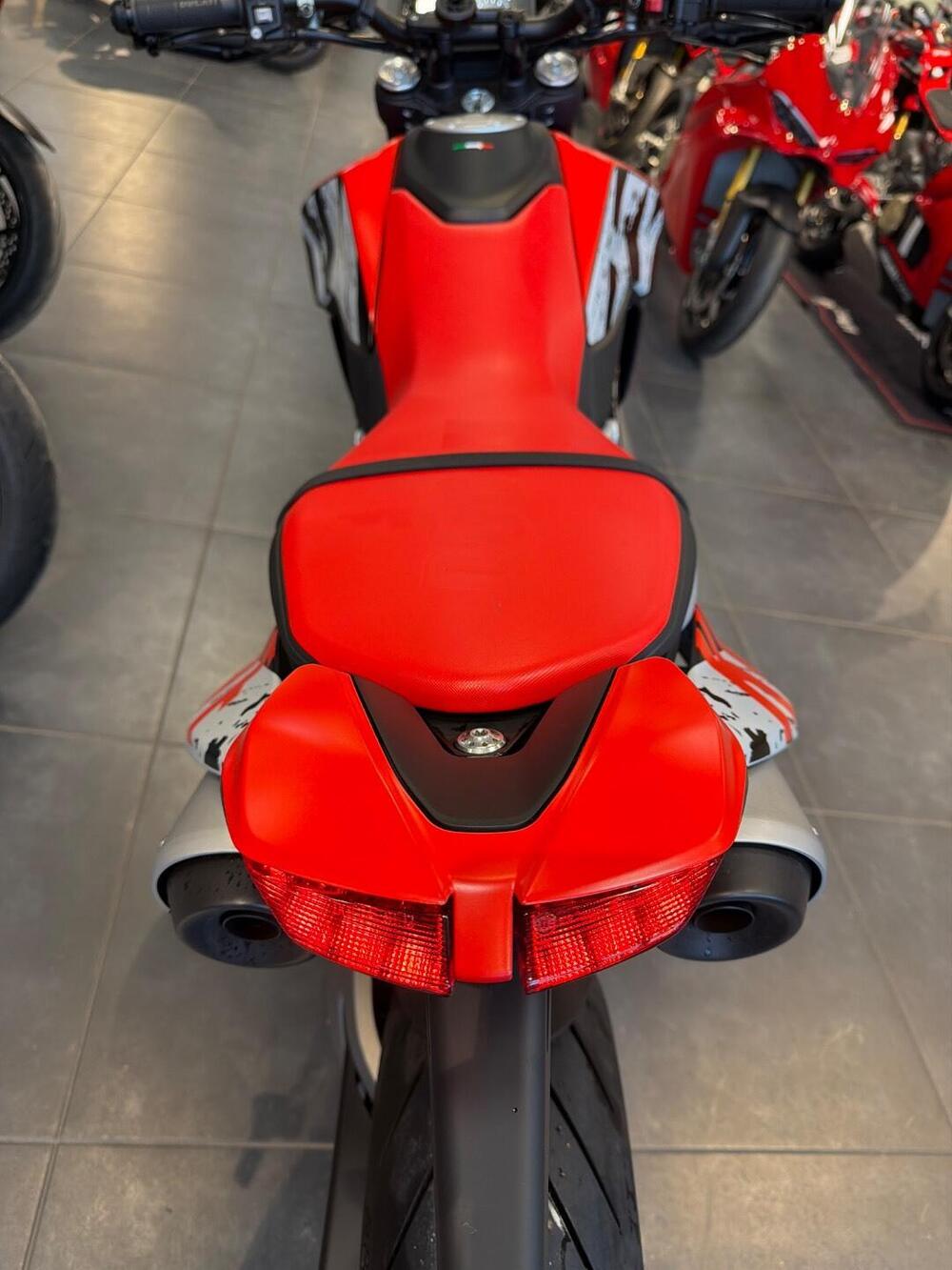 Ducati Hypermotard 950 RVE (2022 - 25) (12)