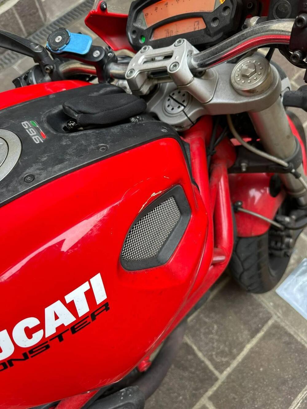 Ducati Monster 696 (2008 - 13) (13)