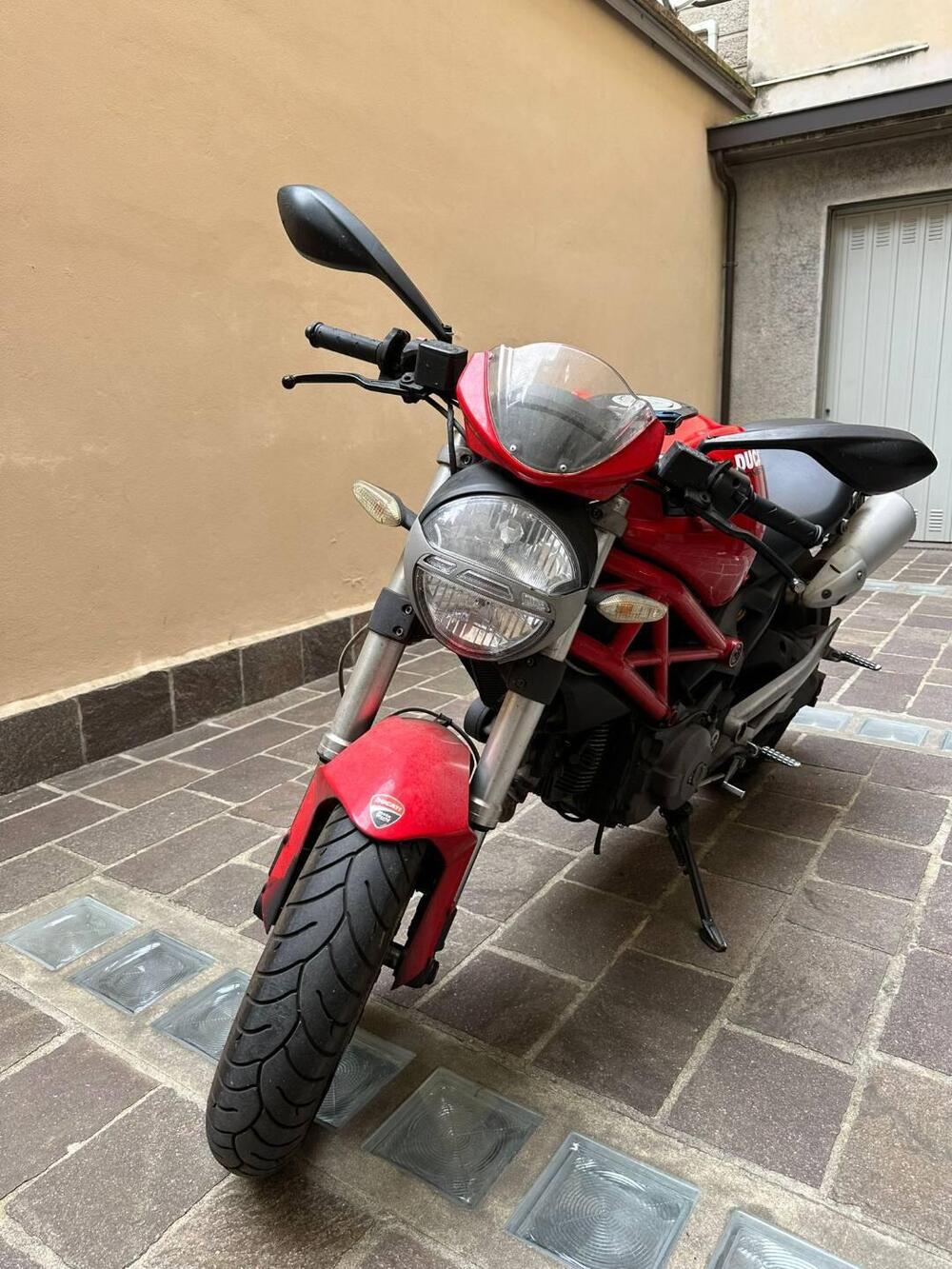 Ducati Monster 696 (2008 - 13) (5)