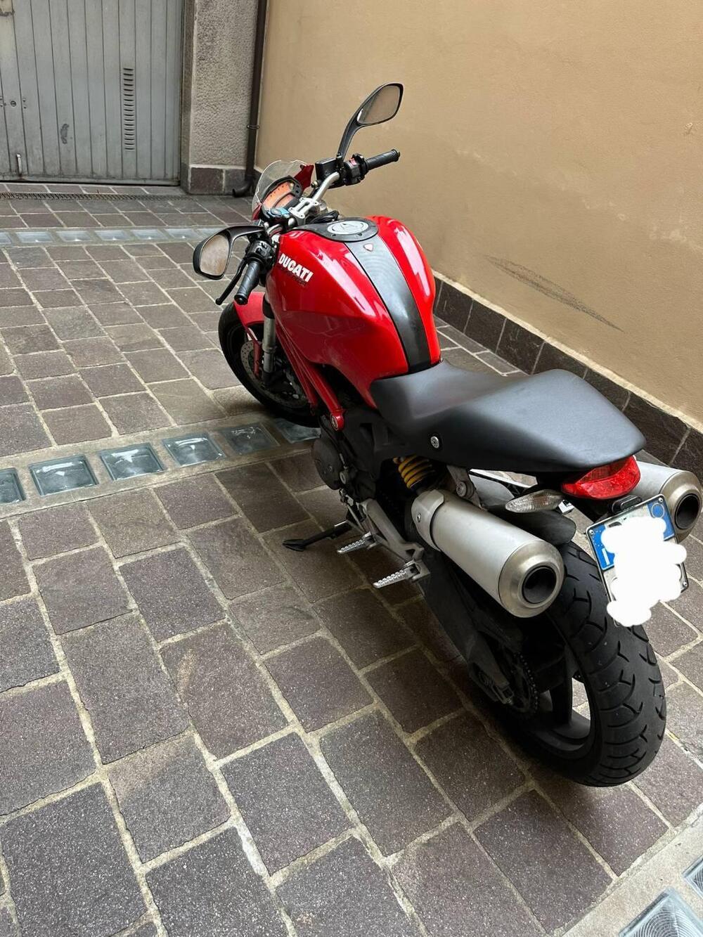 Ducati Monster 696 (2008 - 13) (4)