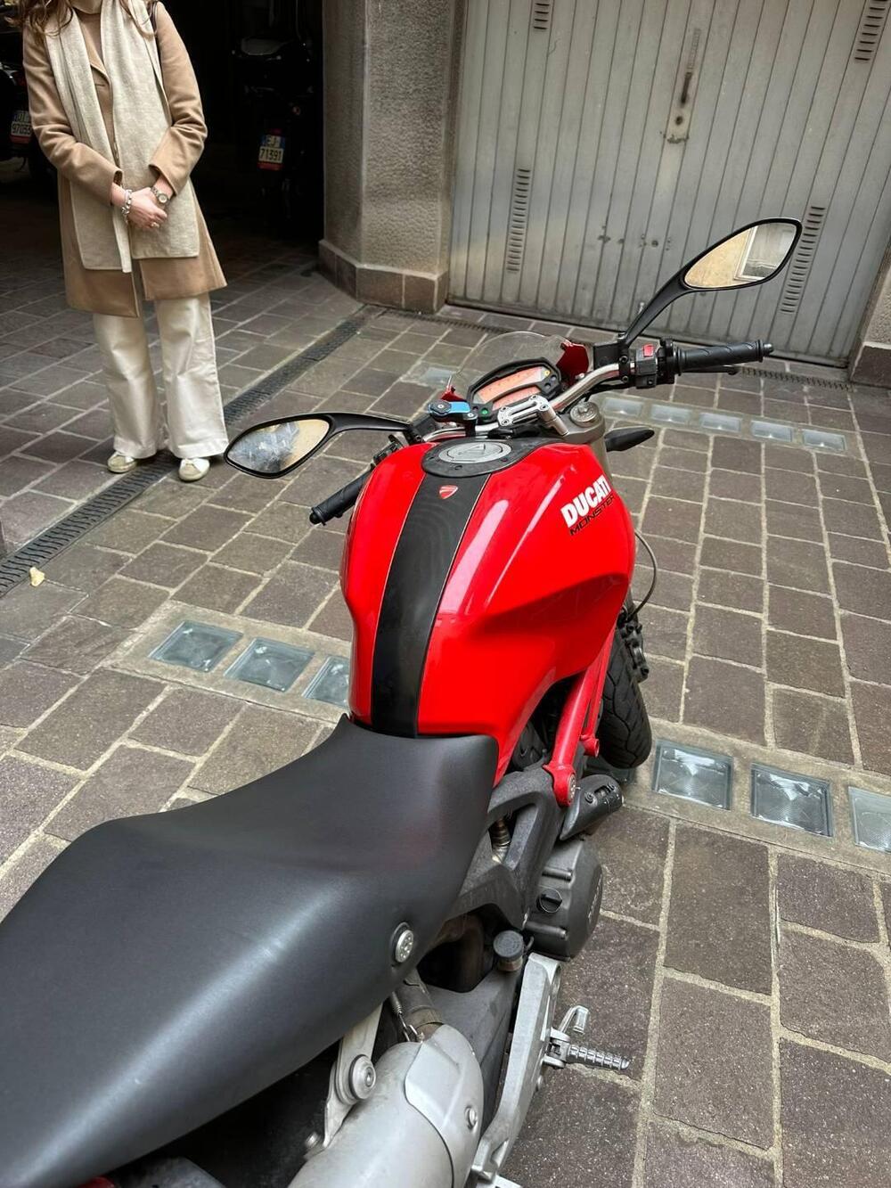 Ducati Monster 696 (2008 - 13) (11)