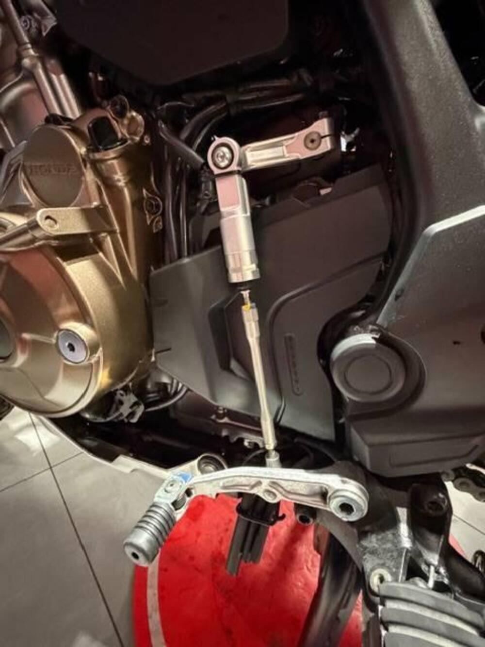 Honda Africa Twin CRF 1100L (2020 - 21) (13)