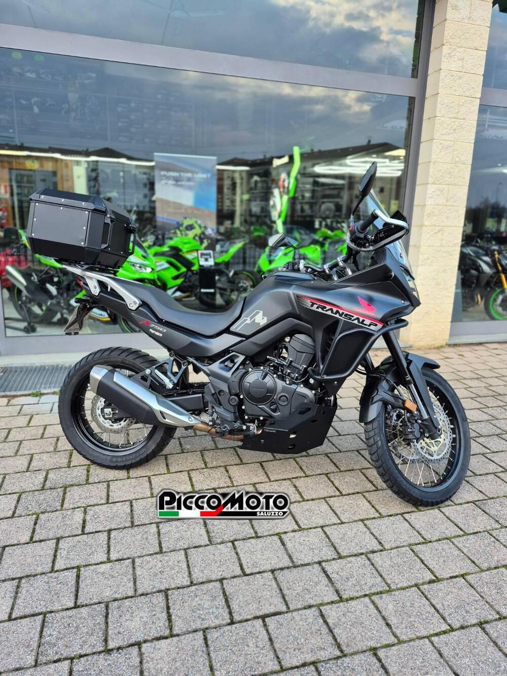 Honda Transalp XL750 (2023 - 24) (8)