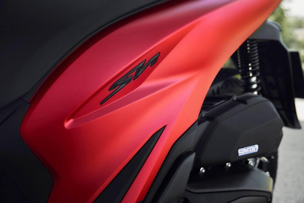 Honda SH 125 Sport (2026) (12)