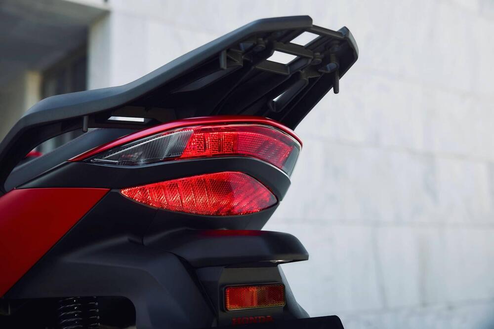 Honda SH 125 Sport (2026) (13)