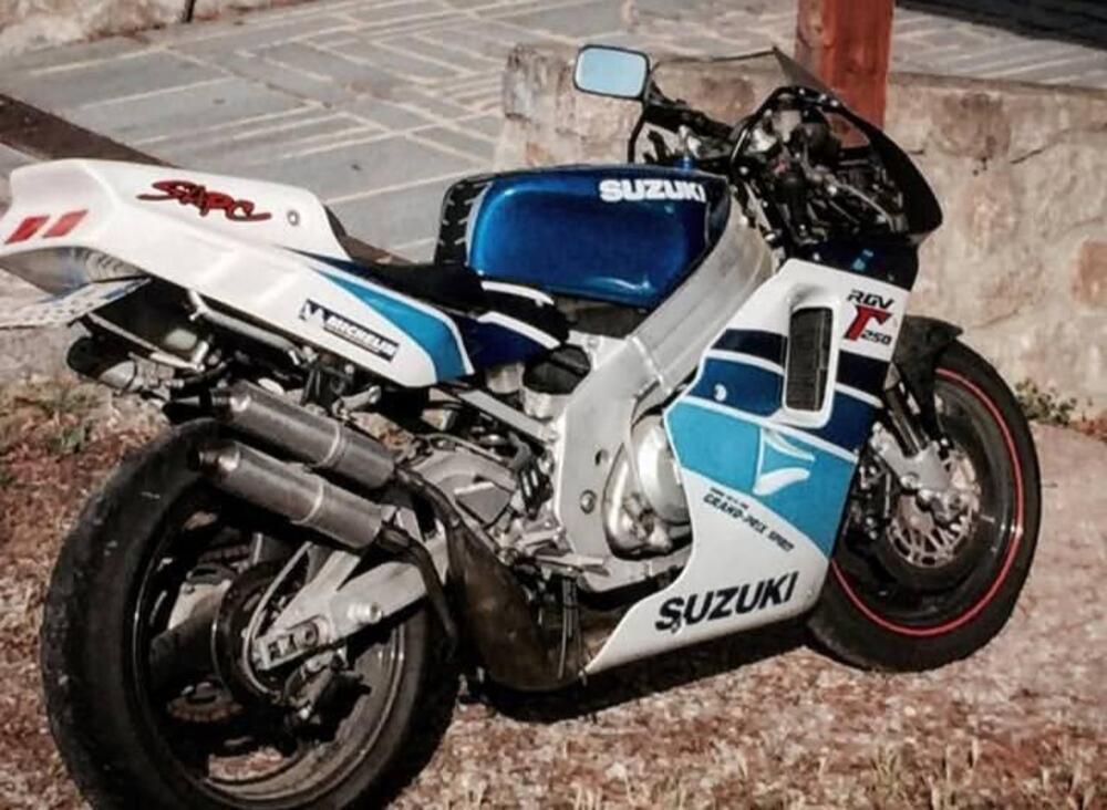 Suzuki Rgv Gamma 250 (2)