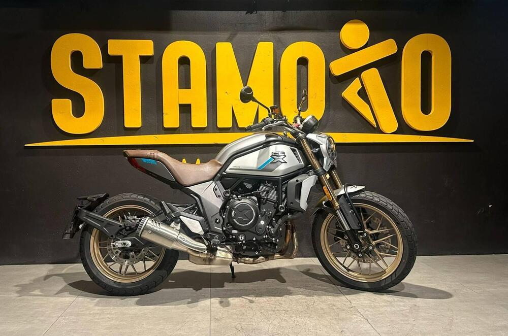 CFMOTO 700CL-X Heritage (2021 - 26)