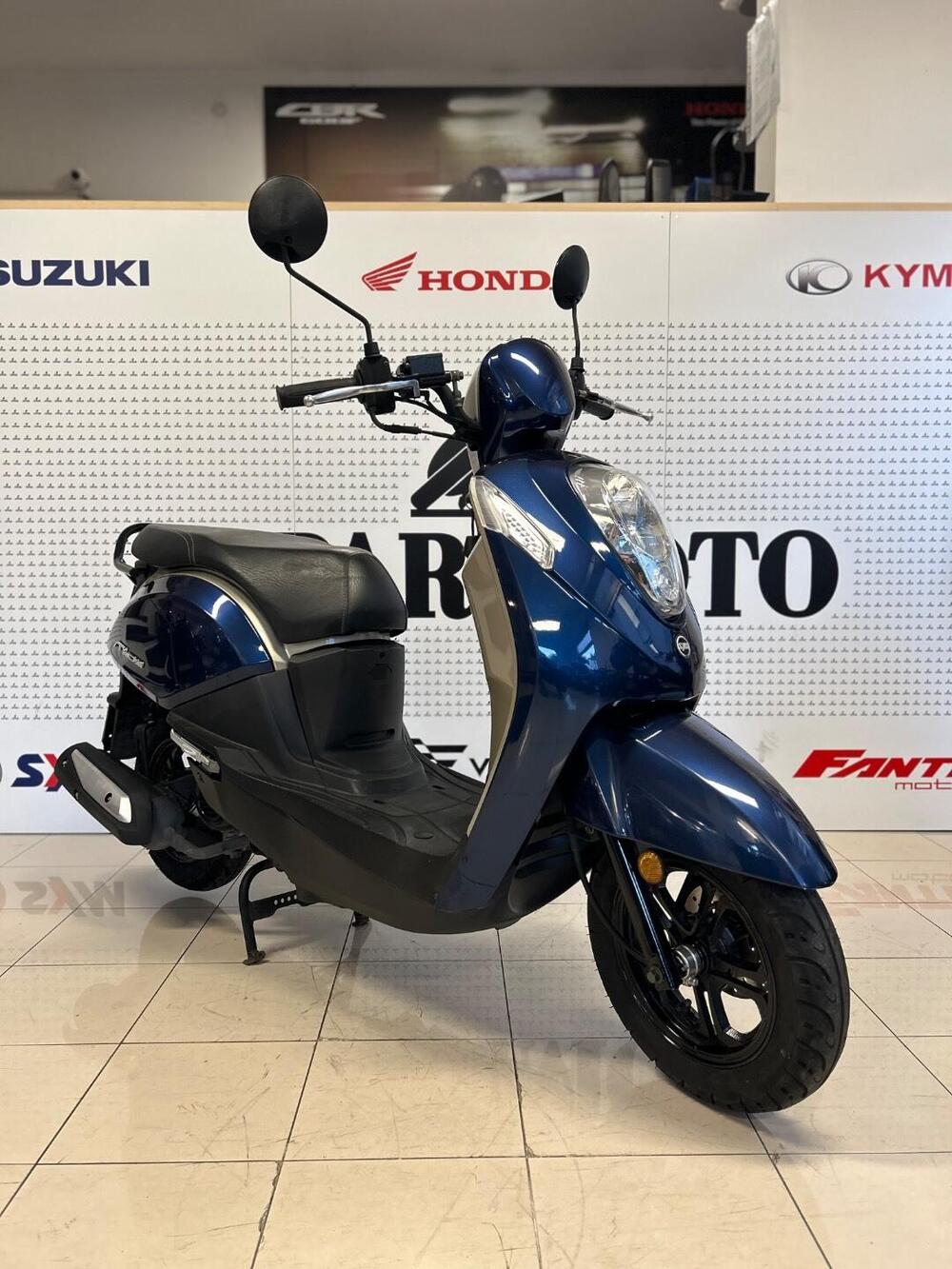 Sym Mio 50 (2021 - 26) (2)