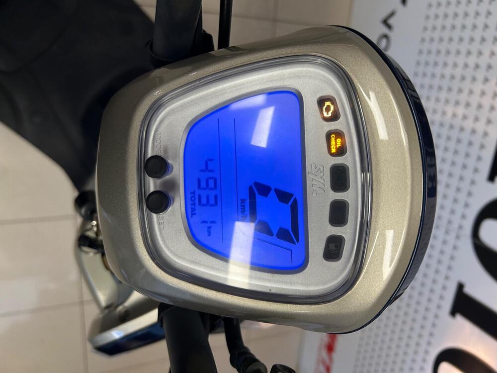 Sym Mio 50 (2021 - 26) (7)